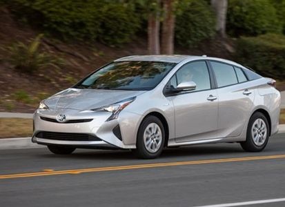 نظاره‌گر تویوتا Prius سال 2016 باشید+تصاویر