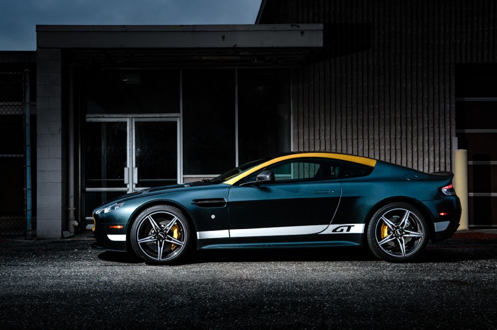 آستون مارتین Vantage GT +تصاویر