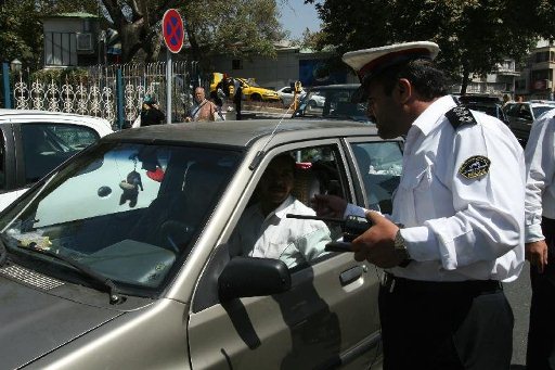 پلیس: تهرانی ها رکورد محرومیت از گواهینامه را زدند