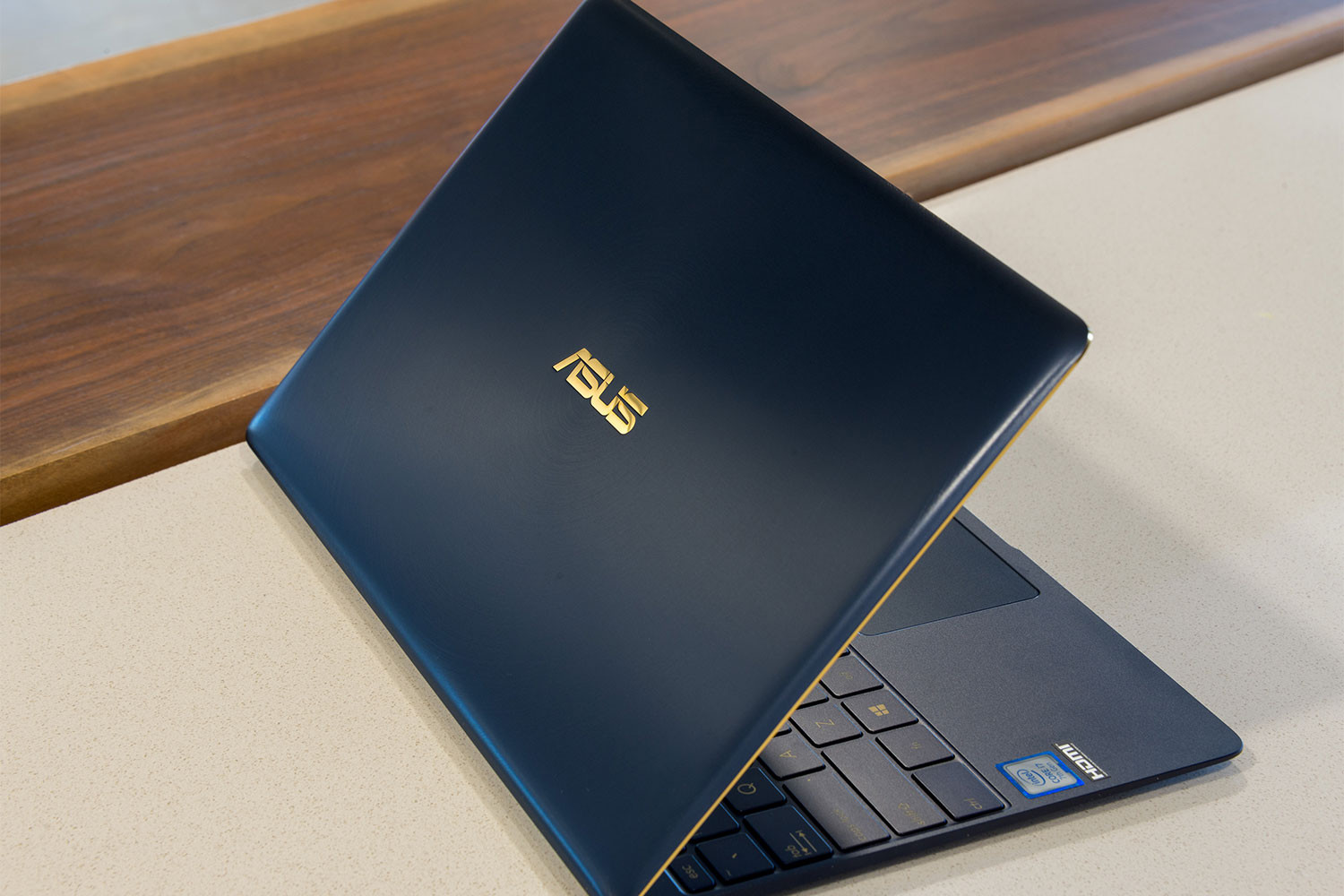 ZenBook ۳؛ تعریفی جدید از اولترابوک