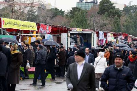 نمایشگاه بهاره افتتاح شد