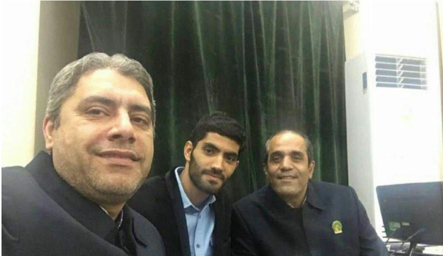 مدافع پرسپولیس، خادم افتخاری شد