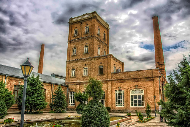 تحصیل ۵۲ هزار دانشجوی خارجی در ایران