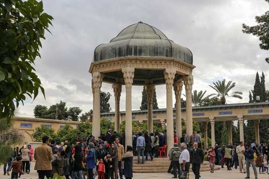 حافظیه از تخت جمشید جلو زد!