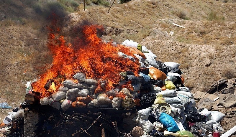 امحا ۹۰۰میلیون تومان کالای قاچاق