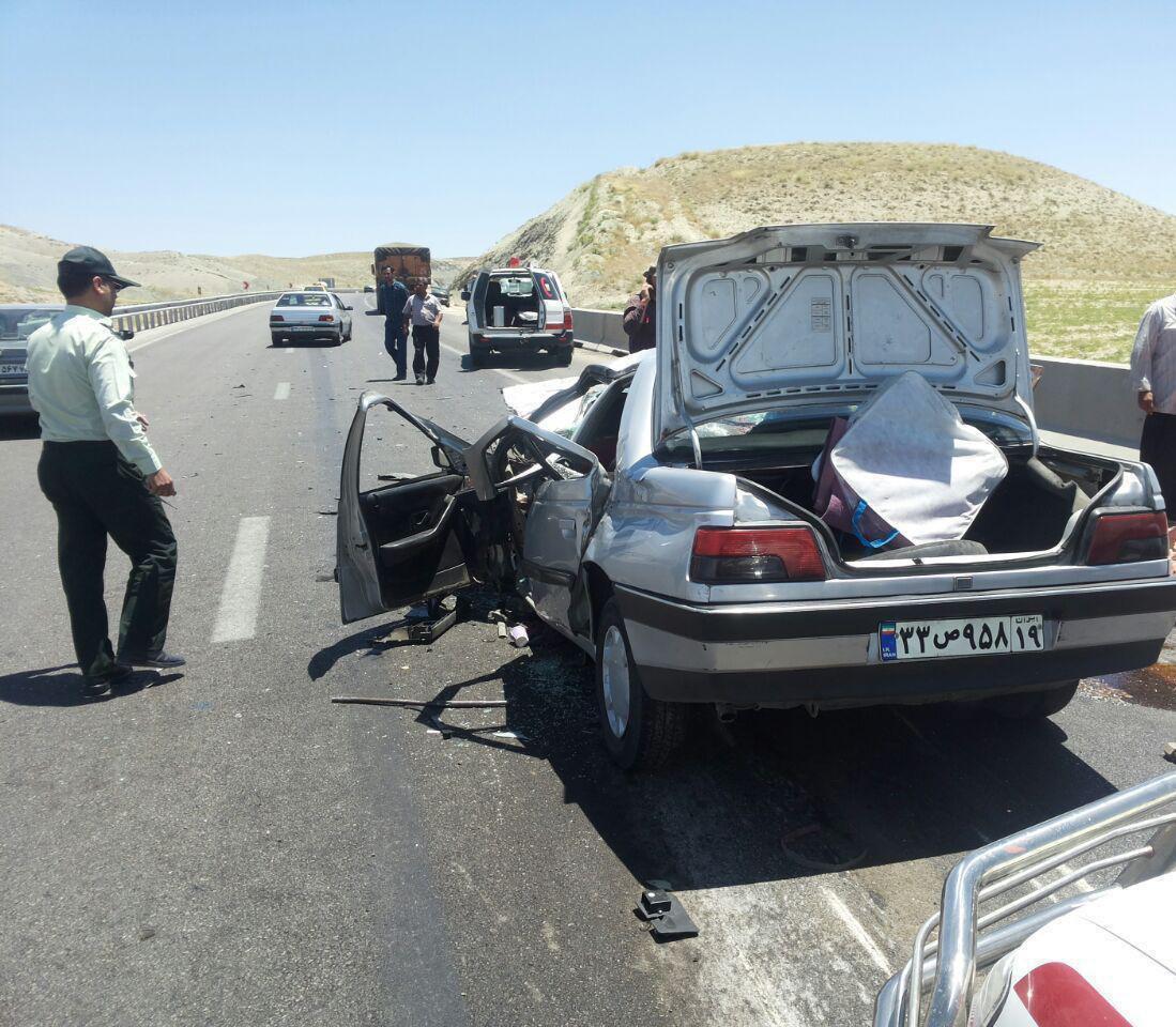 یک‌ کشته و پنج مجروح بر اثر سانحه رانندگی در آزادراه همدان