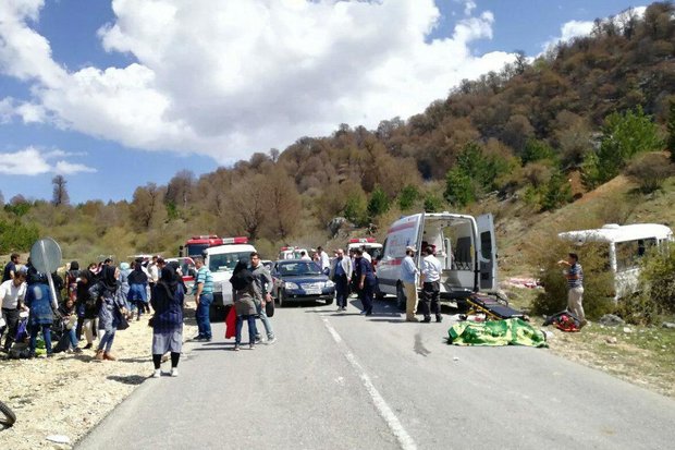 مرگ دانشجو در حادثه مینی بوس در دامغان