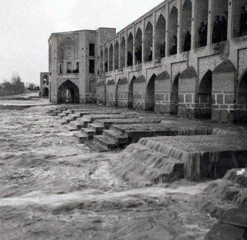 زاینده‌رود را نجات دهید