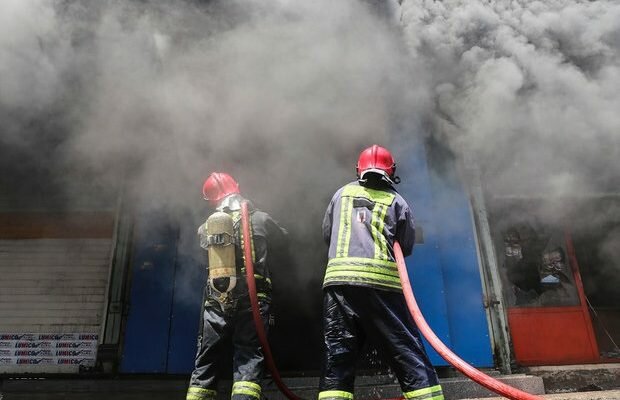 یک مجموعه اقامتی در مشهد طعمه حریق شد