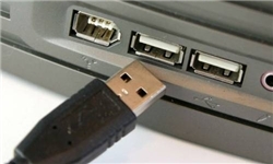 کابل USB که اطلاعات کاربران را می‌دزدد!