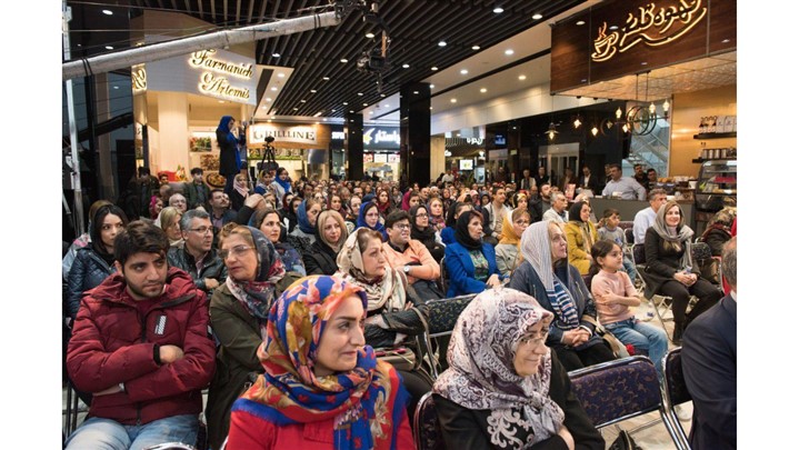 قرعه‌کشی باشگاه مشتریان مرکز خرید «آرتمیس فرمانیه»