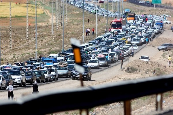 ترافیک سنگین در محورهای مواصلاتی شمال کشور