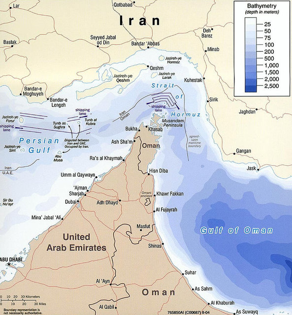 باز ماندن تنگه هرمز وابسته به منافع ایران است