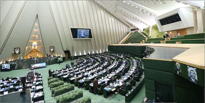 کدام مسئول در جنوب شهر زندگی می کند؟/ بازنشستگان فرصت‌های شغلی را از جوانان سلب می‌کنند