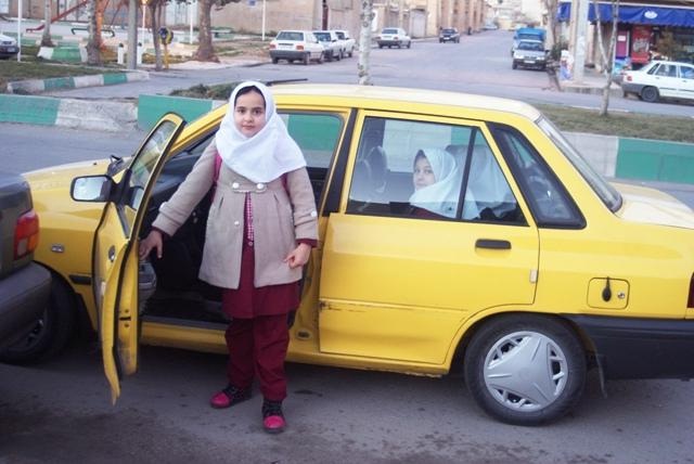 پراید فعلاً در سرویس مدارس می‌ماند