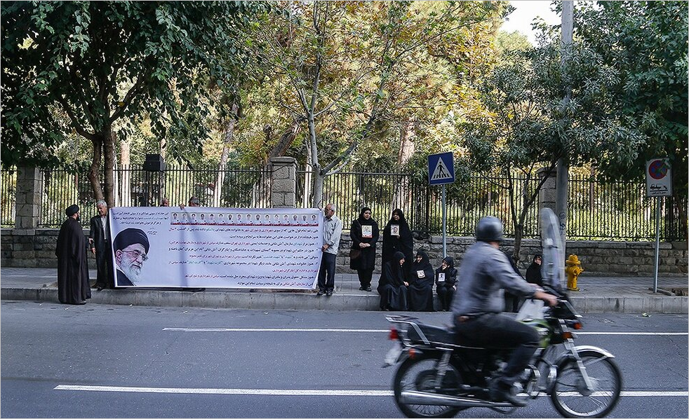 سرگردانی خانواده شهیدان راه خدمت