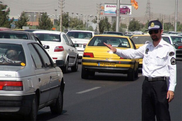 احتمال ادامه منع تردد شبانه تا پایان سال