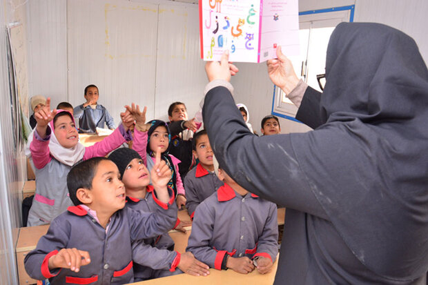 افزایش 54درصـدی حقوق معلمان افزایش 54درصـدی حقوق معلمان