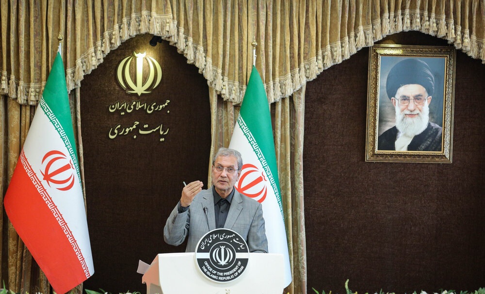 ایران آمادگی کامل برای تبادل زندانیان با آمریکا را دارد/ افزایش نرخ گازوئیل تکذیب شد