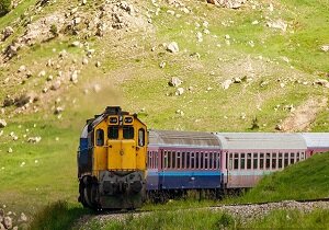 عزم مدیران بانکی جهت سرمایه‌گذاری در صنعت حمل‌و‌نقل ریلی