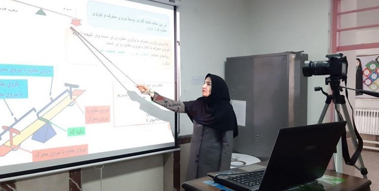 ۴ برابر شدن حقوق معلمان در هفت سال اخیر