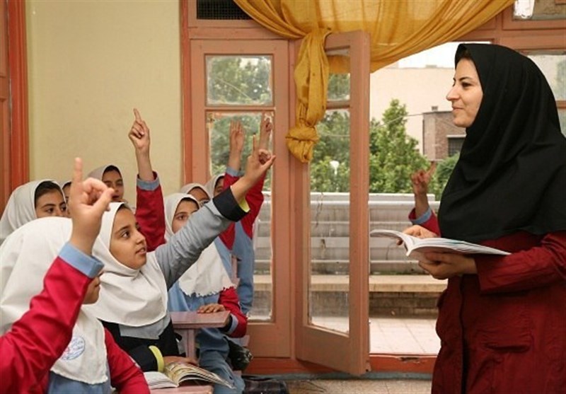 به کارگیری معلمان حقالتدریسی بلامانع است به کارگیری معلمان حقالتدریسی بلامانع است