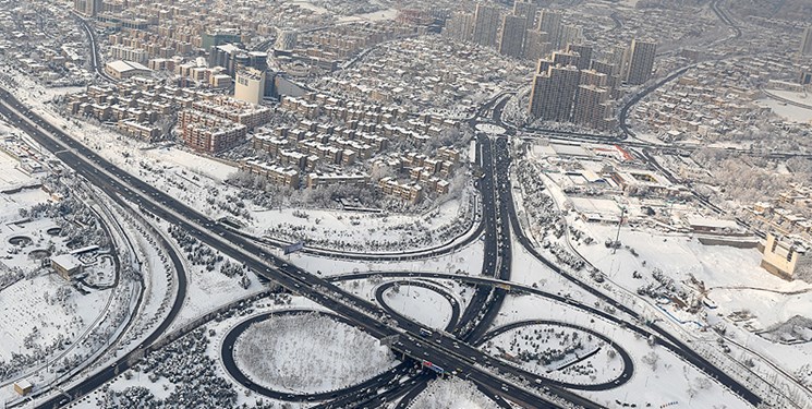 آغاز بارش باران و برف در استان تهران