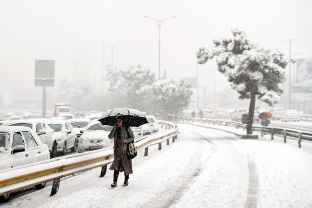 آغاز بارش برف و باران در نیمی از کشور