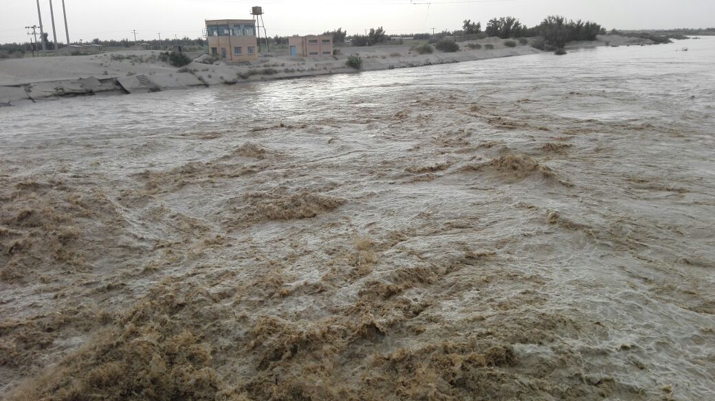 سیل، راه ۳۳۹روستای کرمان را بسته است