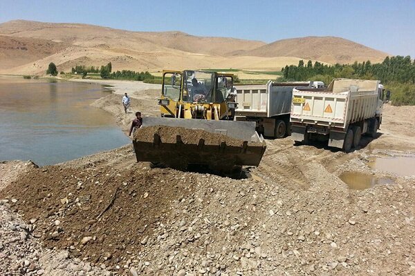 مجوز عجیب برای برداشت شن و ماسه رودخانه ها