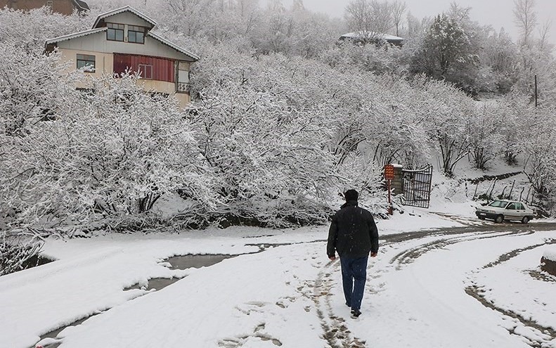 سرما و یخبندان در ۲۴ استان