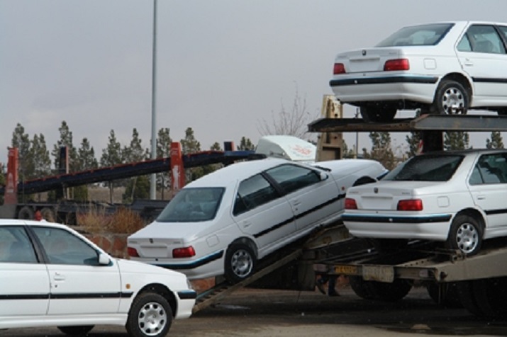 این خانواده ها خودروی اقساطی می گیرند!