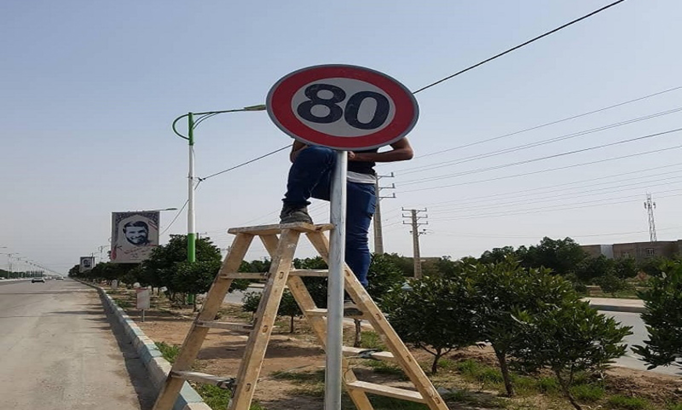 یک سوم علایم راهنمایی و رانندگی سرقت می شود