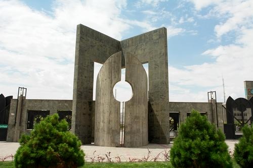 جنجال خودکشی یک دانشجو در مشهد