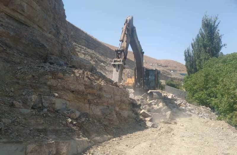 گره ترافیکی جاده گردشگری برغان البرز گشوده می شود