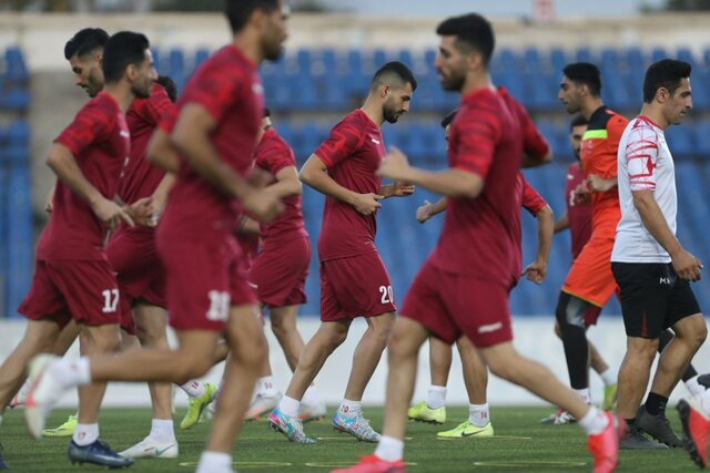 اعتراض پرسپولیس به اختصاص تمام سکوهای ورزشگاه به هواداران الهلال