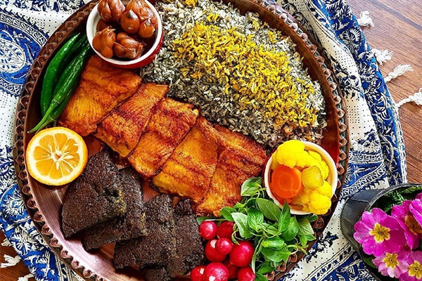 چرا غذای شب عید «سبزی پلو با ماهی» است؟