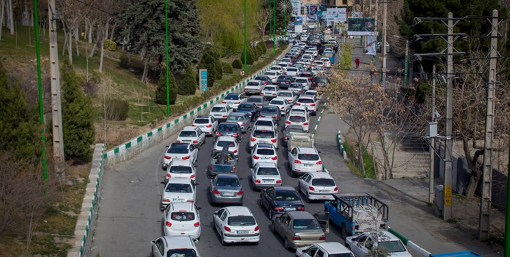 ترافیک سنگین در محورهای شمالی آغاز شد