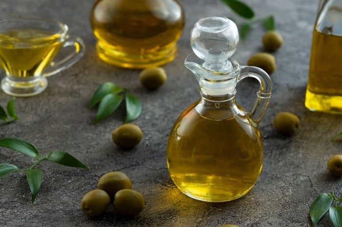 روغن زیتون چه کمکی به هضم غذا می کند؟