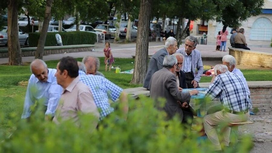 متناسب سازی حقوق بازنشستگان اجرا می شود؟