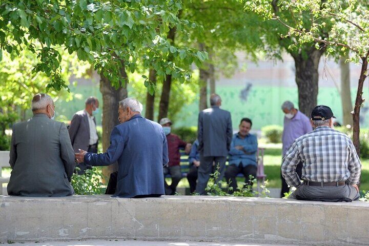 بازنشستگان بخوانند؛ حقوق ها متناسب سازی می شود؟