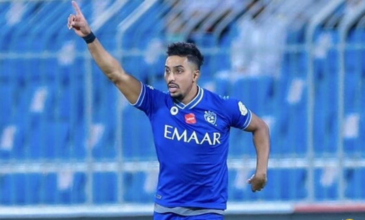 ستاره الهلال به بازی با سپاهان رسید