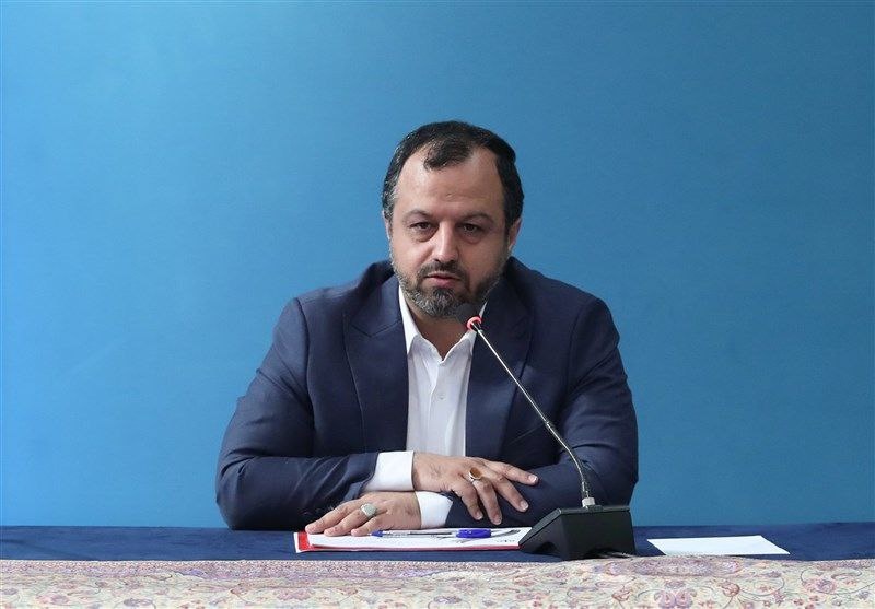 خاندوزی: منتظر خبرهای خوب از رشد اقتصادی تابستان هستیم