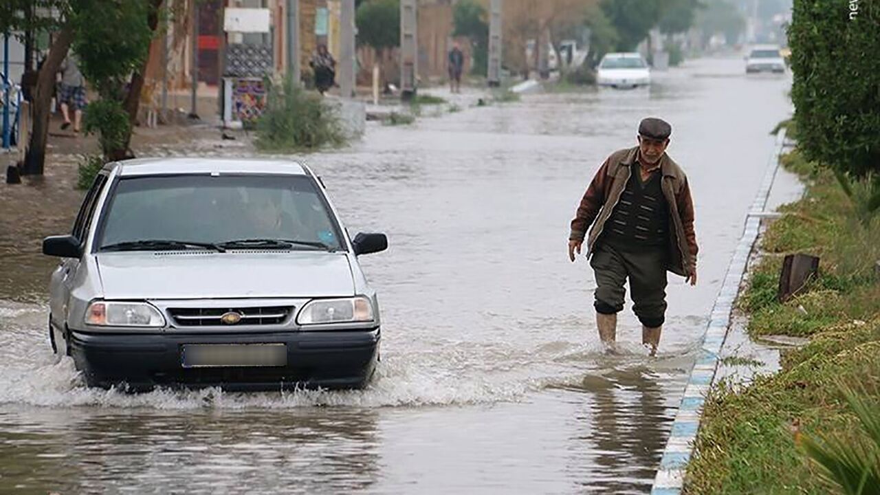 هشدار سیل در جاده ها