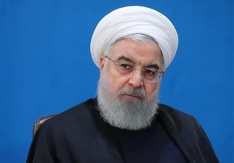 حسن روحانی: بعضی از این‌ها که الان حاکم هستند، نه در انقلاب بودند نه در جنگ