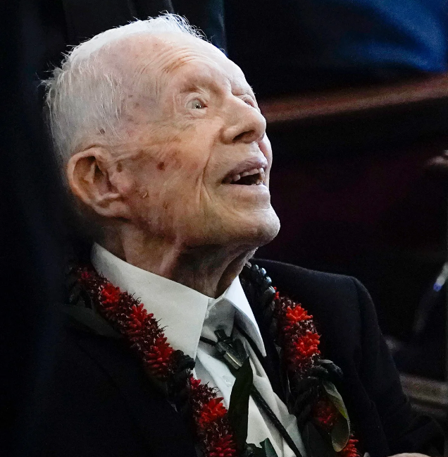 آخرین عکس از تولد ۱۰۰ سالگی جیمی کارتر آخرین عکس از تولد ۱۰۰ سالگی جیمی کارتر