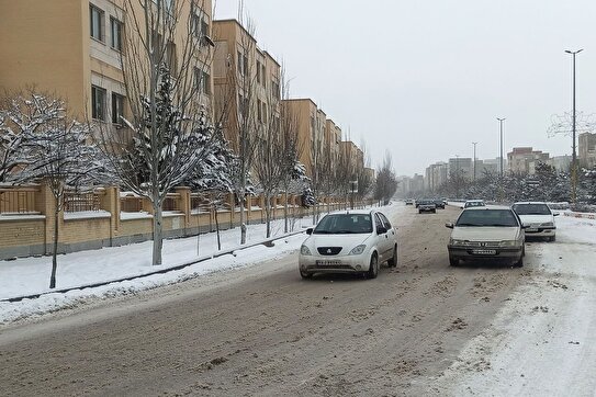 برف و باران در راه آذربایجان غربی