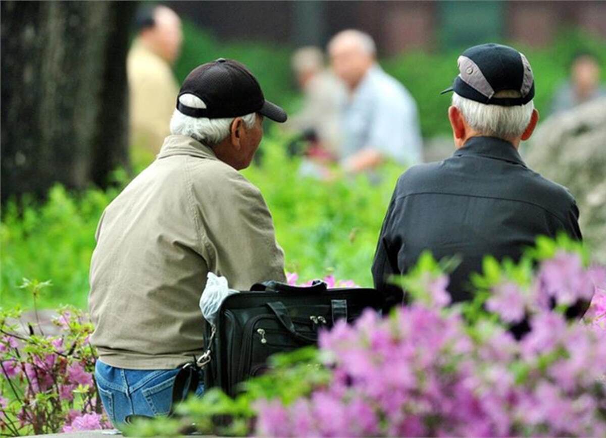 ۳ واریزی مهم برای بازنشستگان در اسفند ۱۴۰۳ / منتظر این تاریخ‌ها باشید