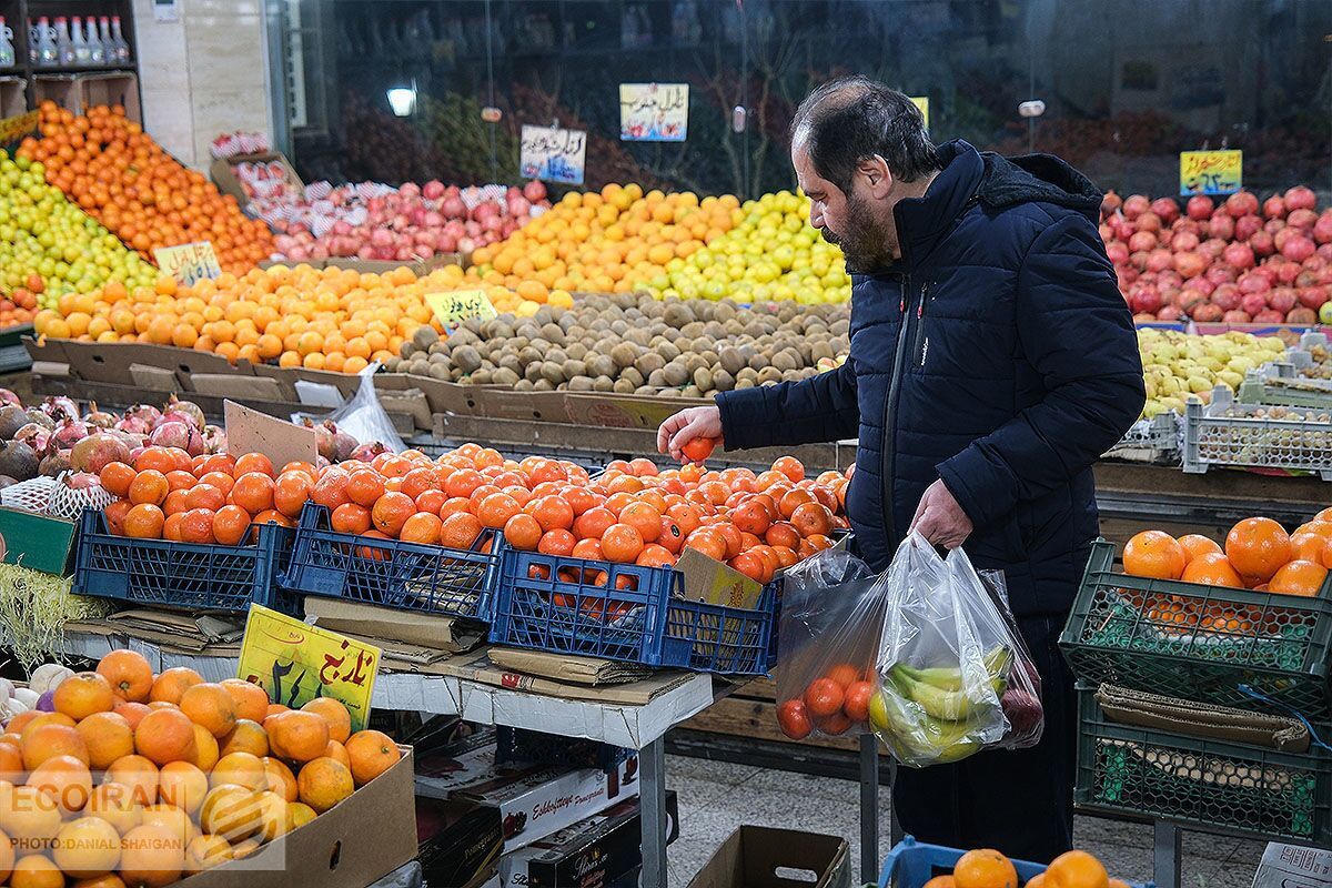  خرید میوه شب عید سخت شد 