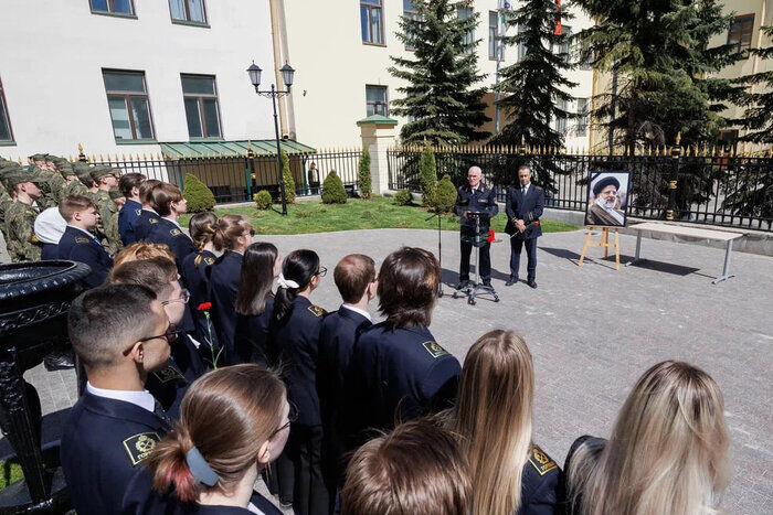 دانشگاه سن‌پترزبورگ برای همدردی با ایران پرچم خود را نیمه افراشته کرد